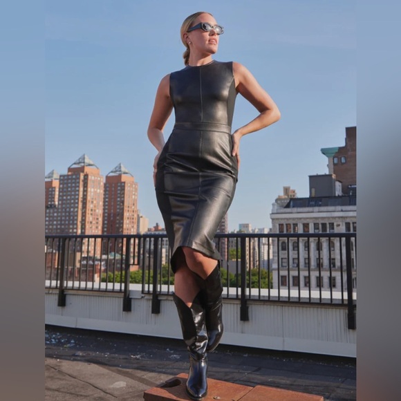 SPANX Faux Leather Sheath Dress Sleeveless Ponte Luxe Valentines Modern Black 2X - Picture 10 of 14